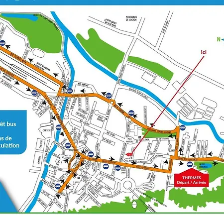 Au pied des télécabines, T2 avec parking , ascenseur et local à ski Appartement