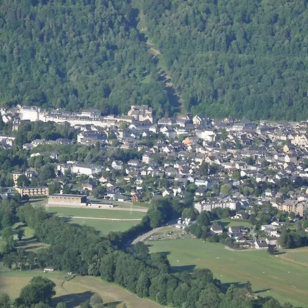 Au pied des télécabines, T2 avec parking , ascenseur et local à ski * Bagnères-de-Luchon