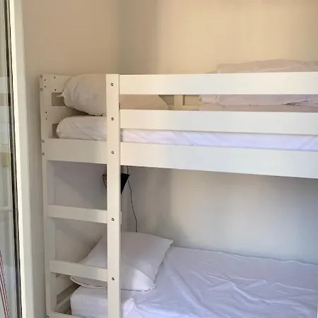 Poste & Golf, Pour 4 Personnes Au Coeur De Luchon Apartment *