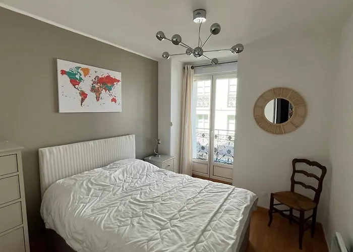 Appartement Au pied des télécabines, T2 avec parking , ascenseur et local à ski Bagnères-de-Luchon